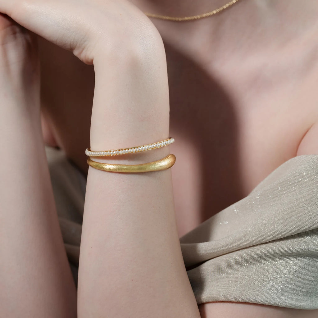 Serif Pearl Duo Cuff