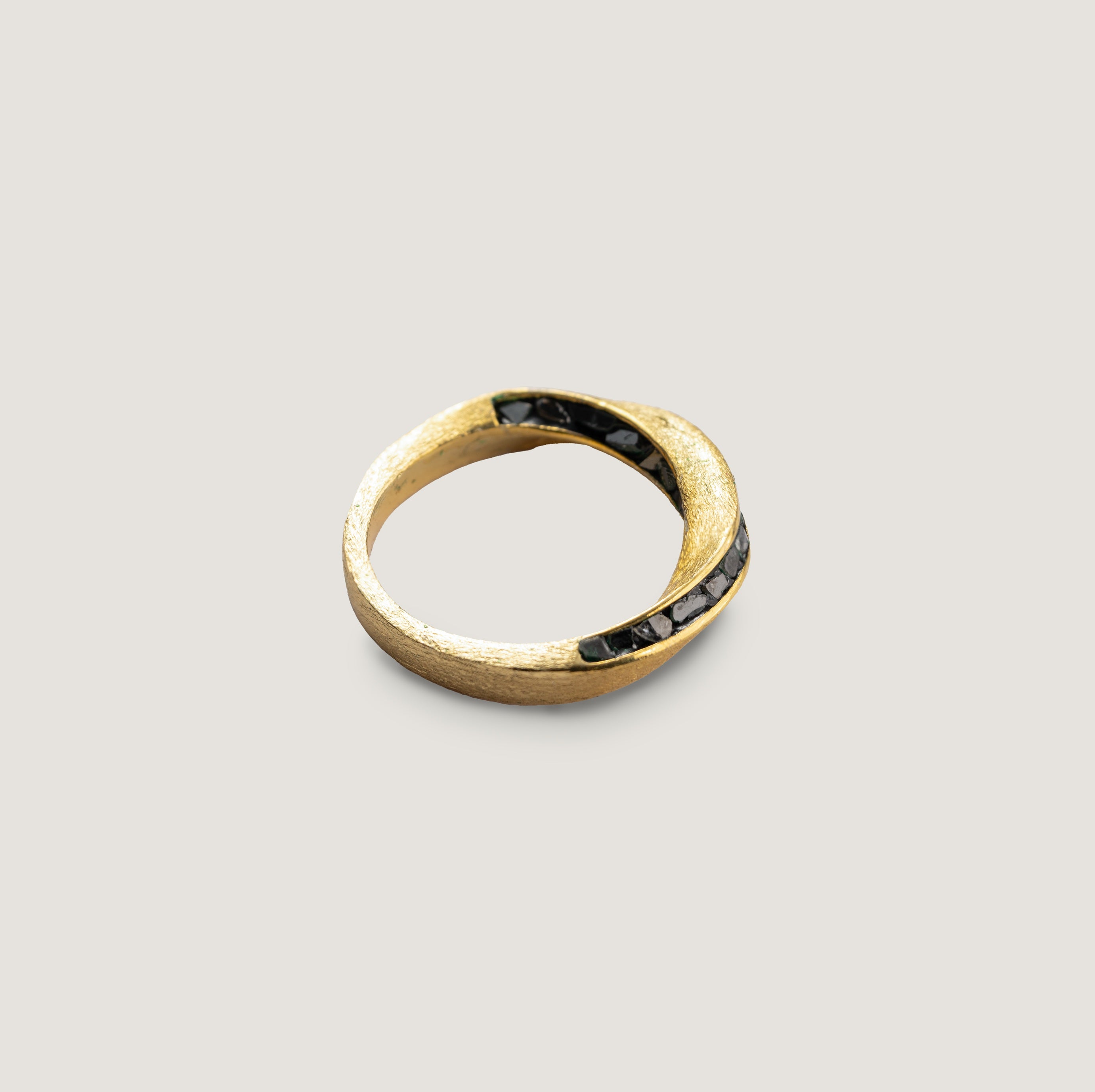 Imperial Ember Ring- Black