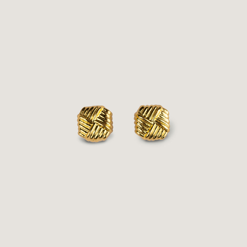 Tide Grid Studs