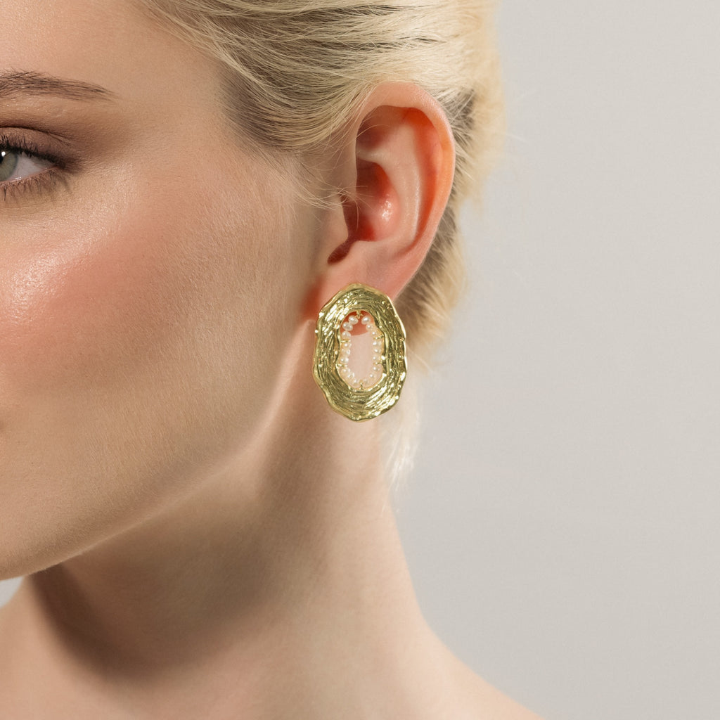 Hollow Pulse Earrings